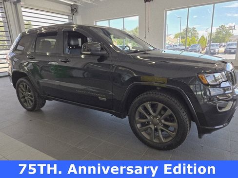 Used 2016 Jeep Grand Cherokee Limited 75th Anniversary image 2
