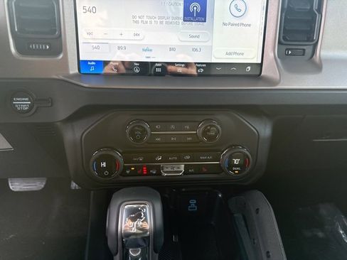 New 2025 Ford Bronco Outer Banks w/ Sasquatch Package image 18