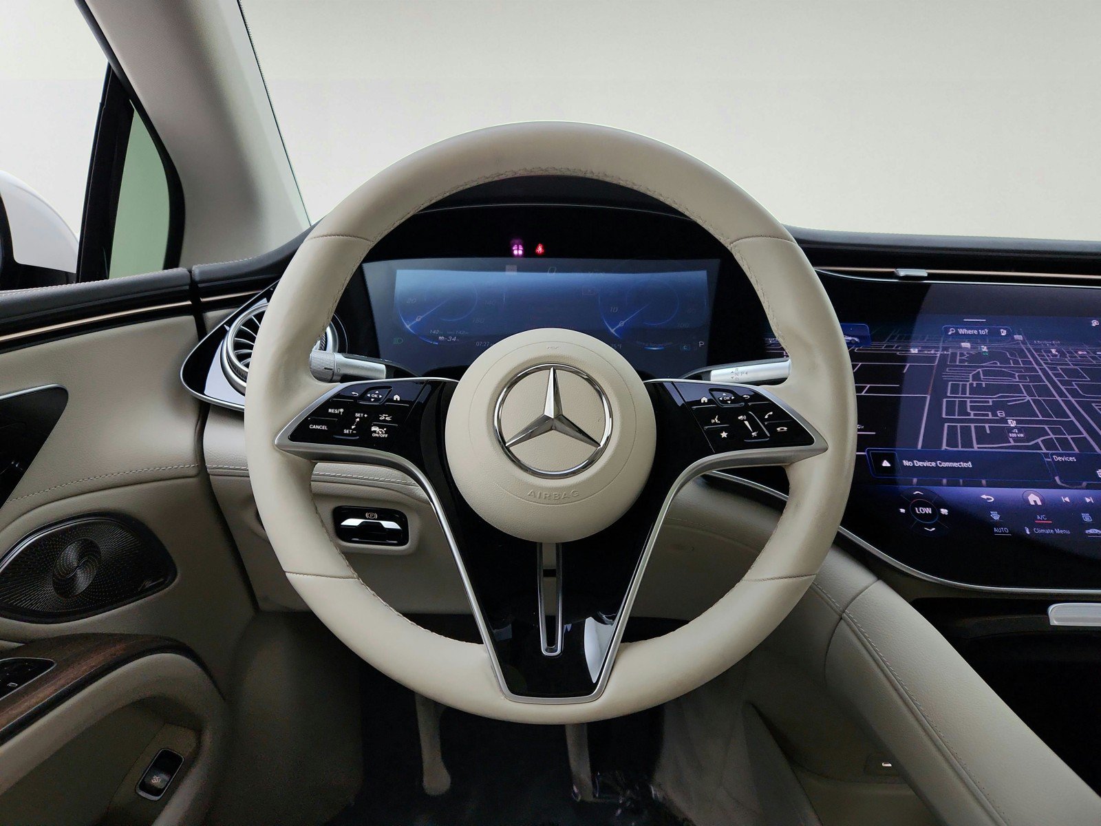 Certified 2023 Mercedes-Benz EQS 580 4MATIC Sedan image 22