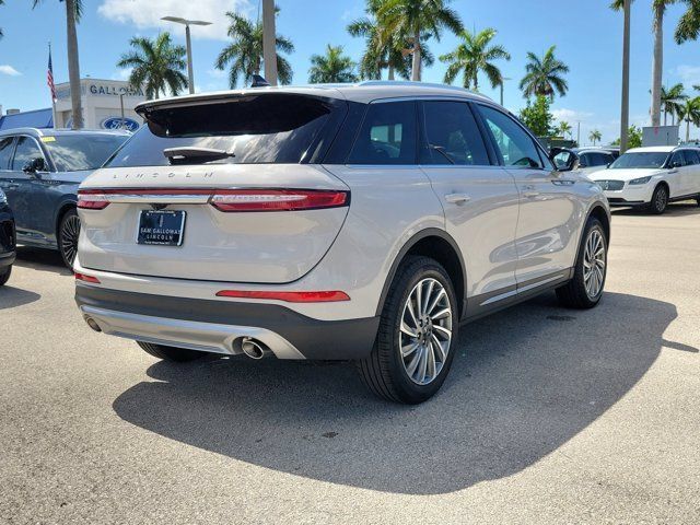 Certified 2024 Lincoln Corsair Reserve FWD image 6