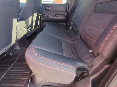 Used 2023 Nissan Frontier PRO-4X w/ Tow Package image 18