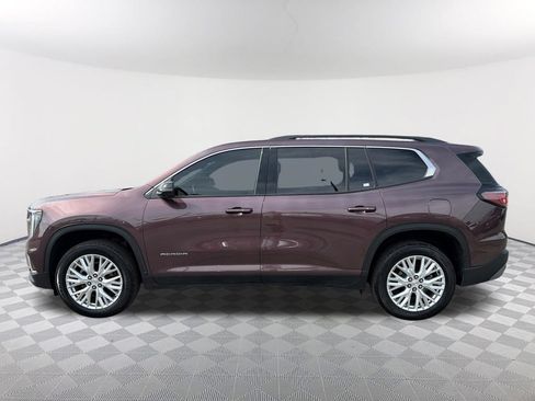 Used 2024 GMC Acadia Elevation w/ Luxury Package FWD image 8