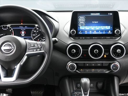 Certified 2025 Nissan Sentra SV image 15