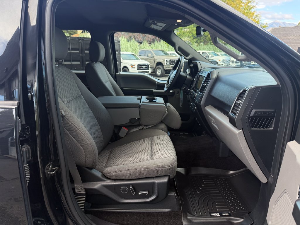Used 2018 Ford F150 XLT w/ Equipment Group 302A Luxury AWD/4WD image 42