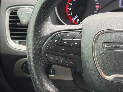 Used 2019 Dodge Durango SXT AWD/4WD image 28