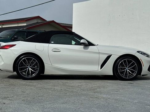 Used 2020 BMW Z4 sDrive30i image 2