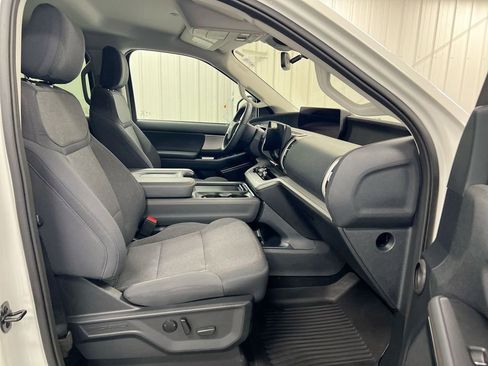 Certified 2025 Ford Expedition Max Active image 22