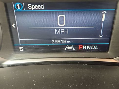 Used 2024 Chevrolet Equinox LT FWD image 16