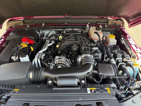 Used 2024 Jeep Wrangler Sahara w/ Safety Group image 9