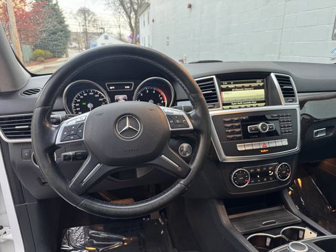 Used 2014 Mercedes-Benz ML 350 4MATIC image 18
