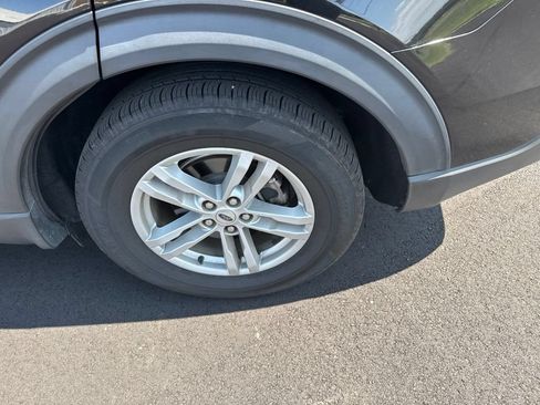 Used 2021 Ford Explorer XLT RWD image 22