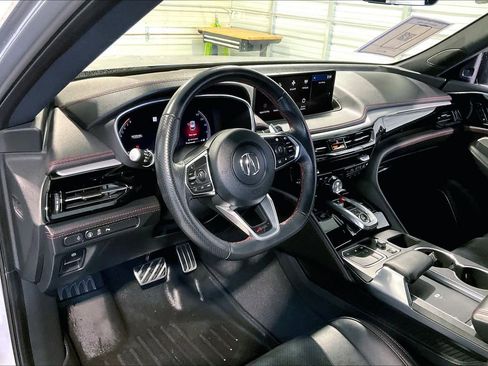 Used 2023 Acura MDX A-Spec image 15