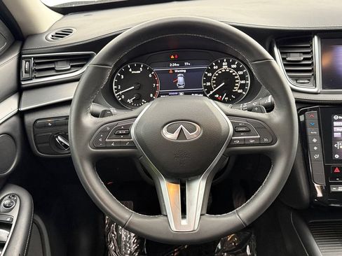 Used 2021 INFINITI QX50 Pure AWD/4WD image 12