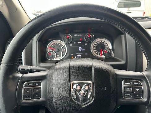 Used 2018 RAM 1500 Big Horn image 12