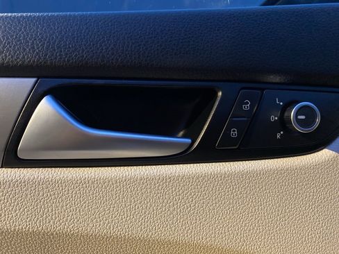 Used 2015 Volkswagen Passat 1.8T Limited Edition image 27