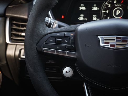 Used 2022 Cadillac CT5 V Blackwing w/ Carbon Fibre Package 2 image 17