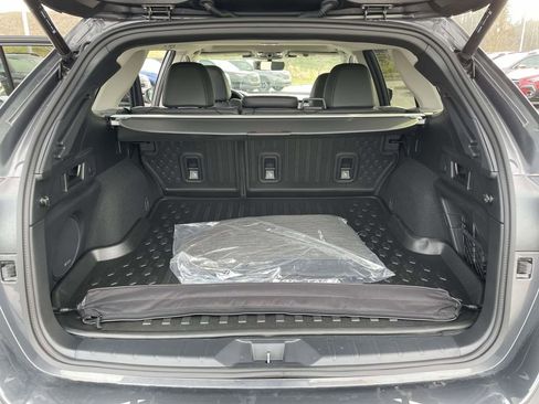 Used 2024 Subaru Outback Limited XT image 29
