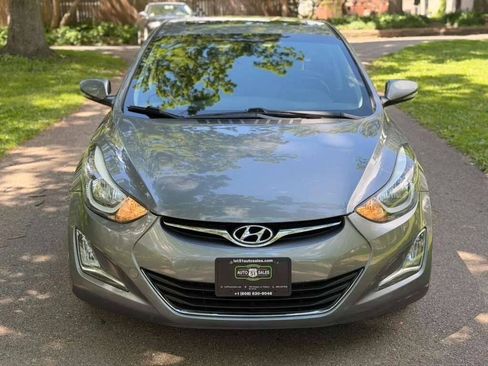 Used 2016 Hyundai Elantra Value Edition FWD image 2