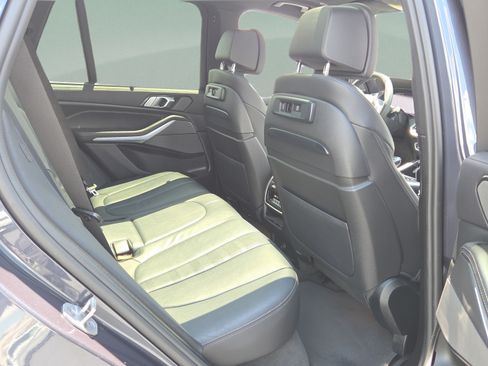 Used 2021 BMW X5 sDrive40i w/ M Sport Package RWD image 15
