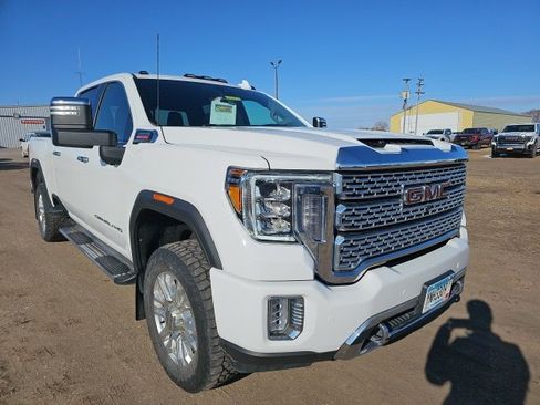 Used 2022 GMC Sierra 3500 Denali w/ Denali Ultimate Package image 7