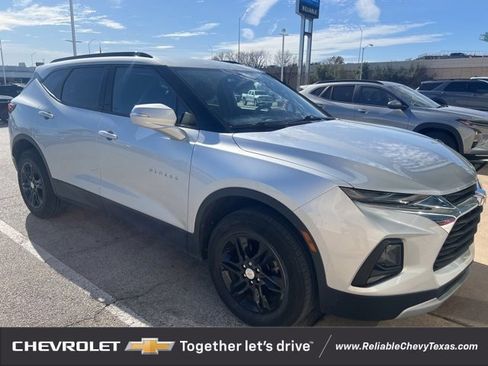 Certified 2022 Chevrolet Blazer LT image 1