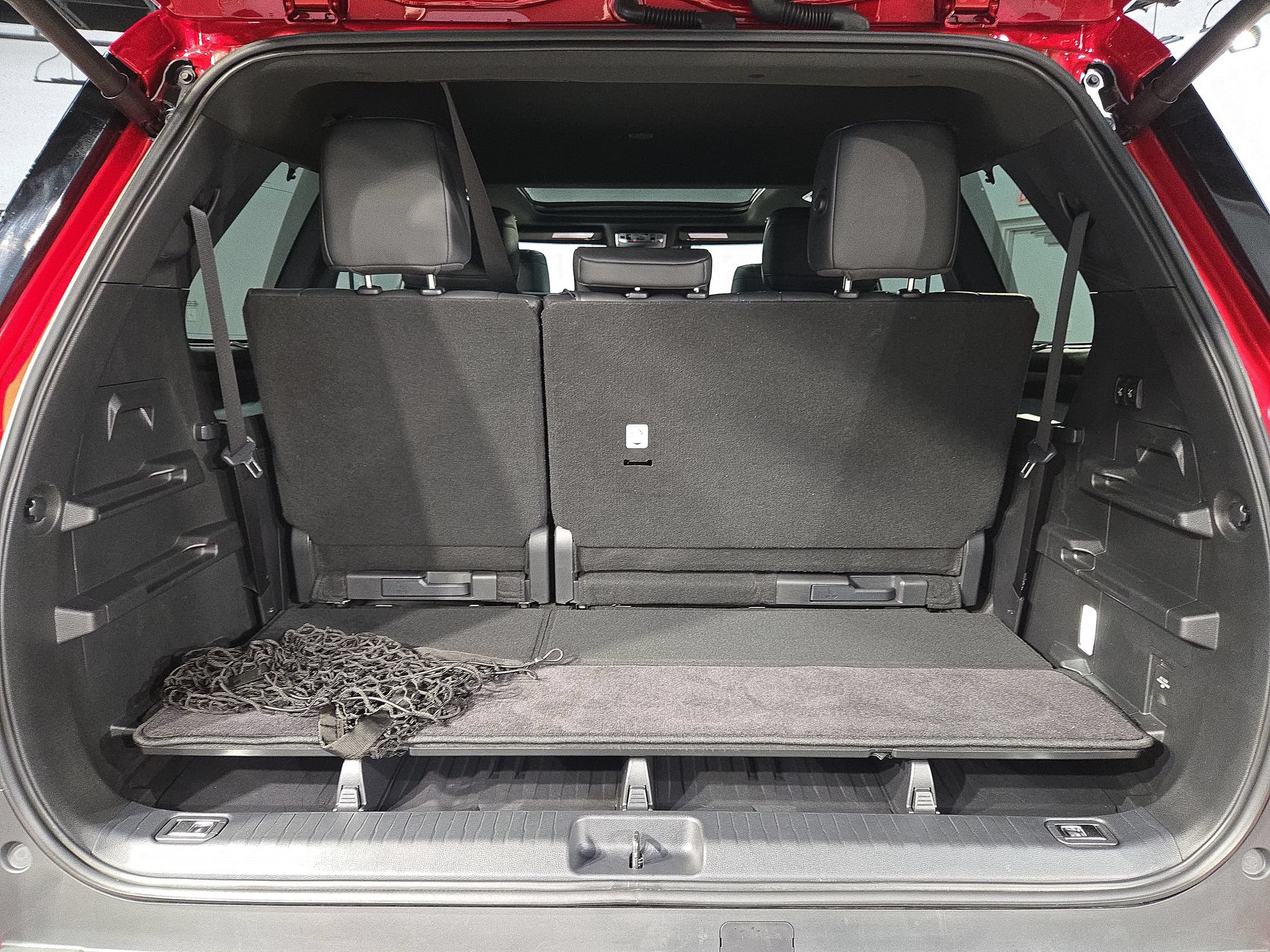 Certified 2025 Toyota Sequoia Platinum AWD/4WD image 18