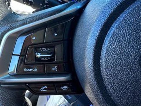 Used 2019 Subaru Outback 2.5i Limited AWD/4WD image 20