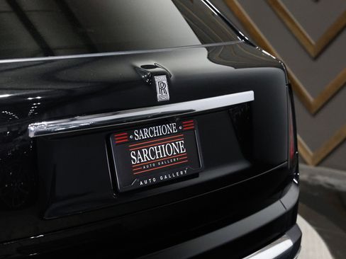 Used 2019 Rolls-Royce Cullinan image 42