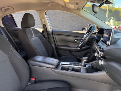 Used 2022 Nissan Sentra SV w/ All-Weather Package image 19