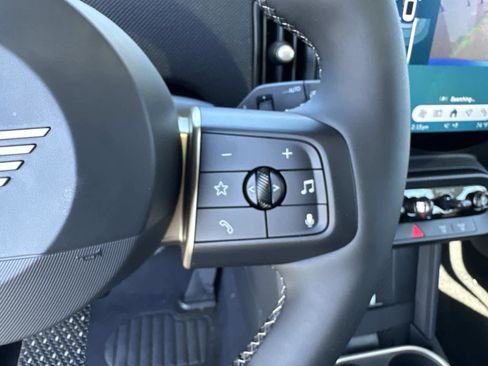 New 2026 MINI Cooper 2-Door Hardtop image 25