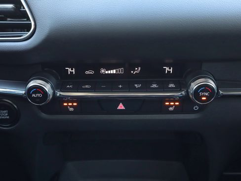 Certified 2024 MAZDA CX-30 AWD 2.5 S w/ Premium Package image 15