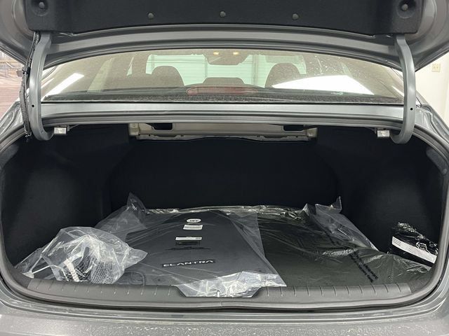 New 2026 Hyundai Elantra SEL w/ Cargo Package FWD image 16