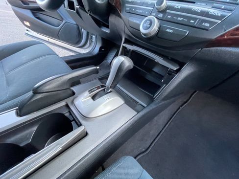 Used 2012 Honda Crosstour EX image 26