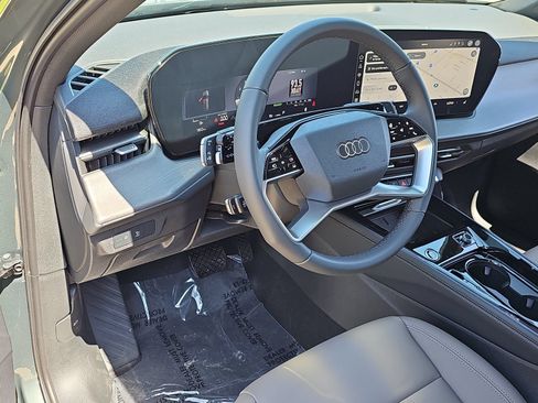 New 2026 Audi Q3 quattro 2.0T AWD/4WD image 17