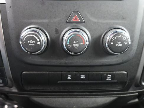 Used 2024 RAM 1500 Classic Warlock image 16