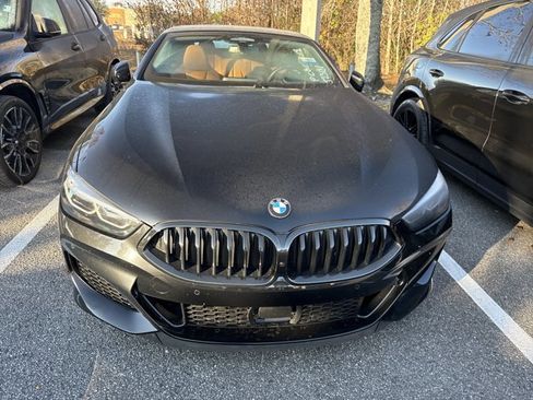 Used 2022 BMW M850i xDrive Convertible image 2