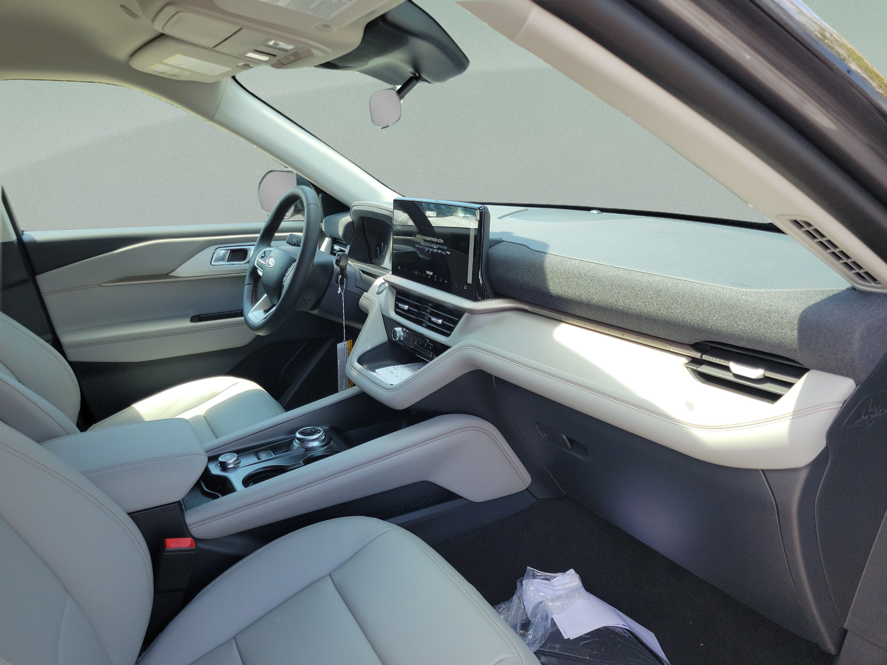 New 2026 Ford Explorer Active w/ Active Comfort Package RWD image 9