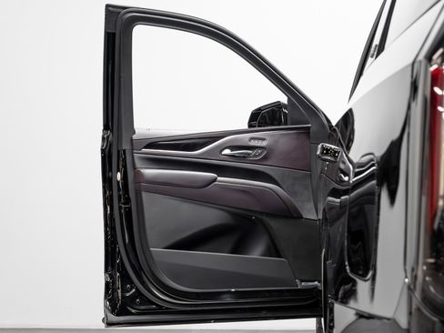 Used 2022 Cadillac Escalade Sport Platinum image 48