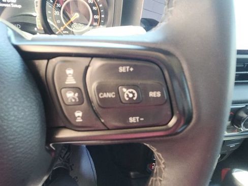 Used 2026 Jeep Gladiator Mojave AWD/4WD image 35