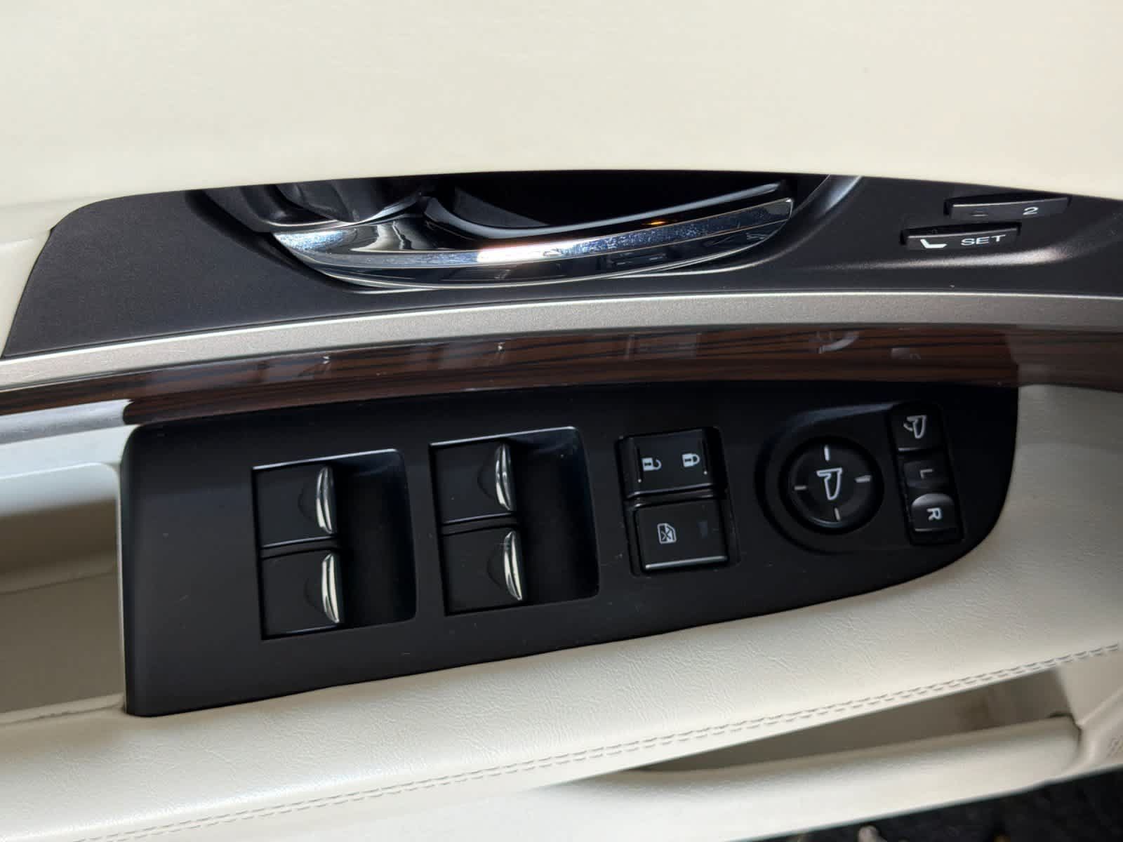 Used 2015 Acura RLX w/ Technology Package FWD image 13