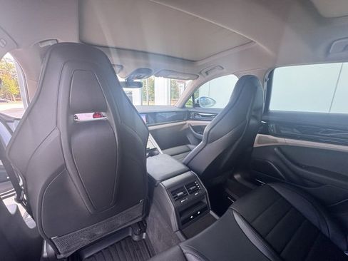 Used 2024 Porsche Panamera 4 image 13