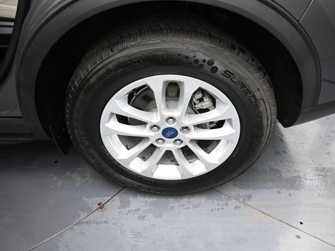 Used 2022 Ford Escape S image 21