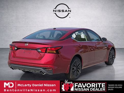 New 2026 Nissan Altima 2.5 SV FWD image 5