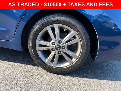 Used 2017 Hyundai Elantra Value Edition FWD image 10