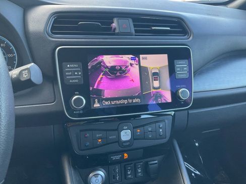 Used 2024 Nissan Leaf SV Plus image 21