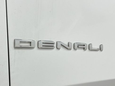 Used 2023 GMC Yukon XL Denali w/ Max Trailering Package AWD/4WD image 46
