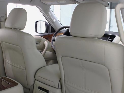 Used 2018 INFINITI QX80 2WD w/ Driver Assistance Package image 44