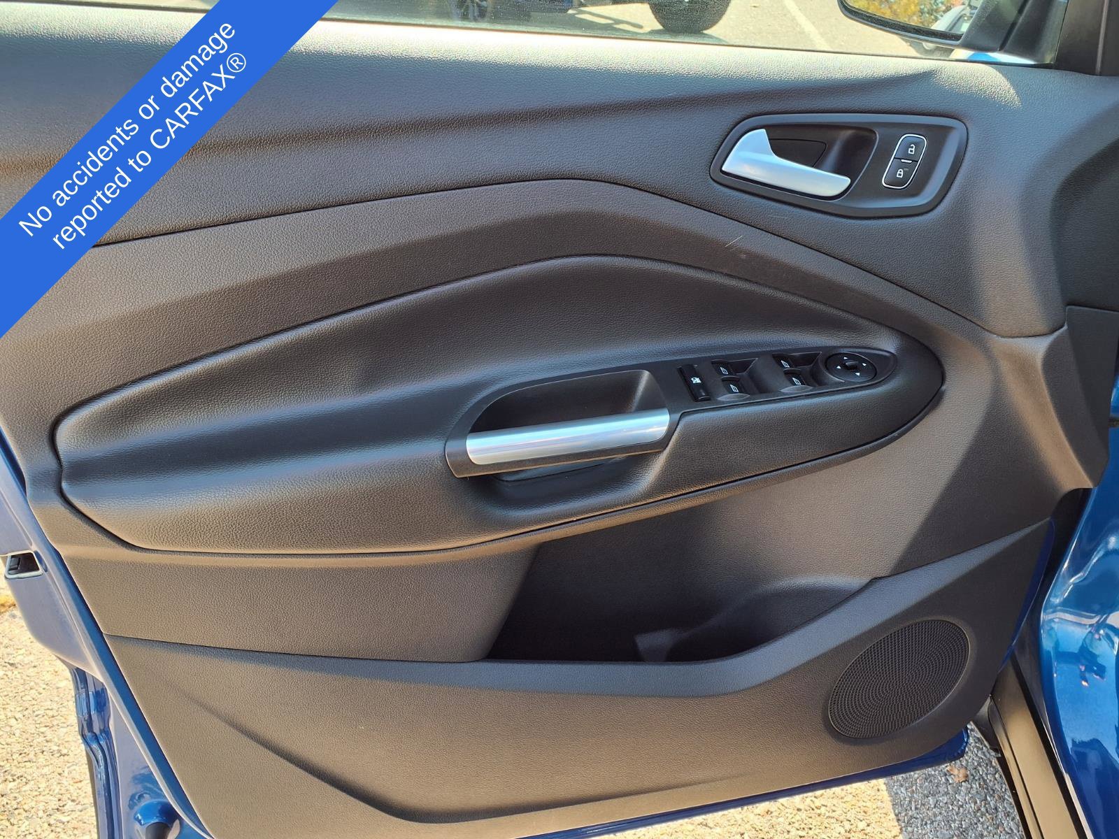 Used 2018 Ford Escape SEL AWD/4WD image 16