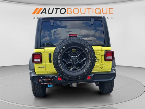 Used 2023 Jeep Wrangler Unlimited w/ Cold Weather Group AWD/4WD image 4