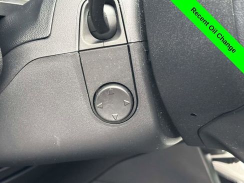 Used 2022 Ford Explorer Limited w/ Equipment Group 301A image 12